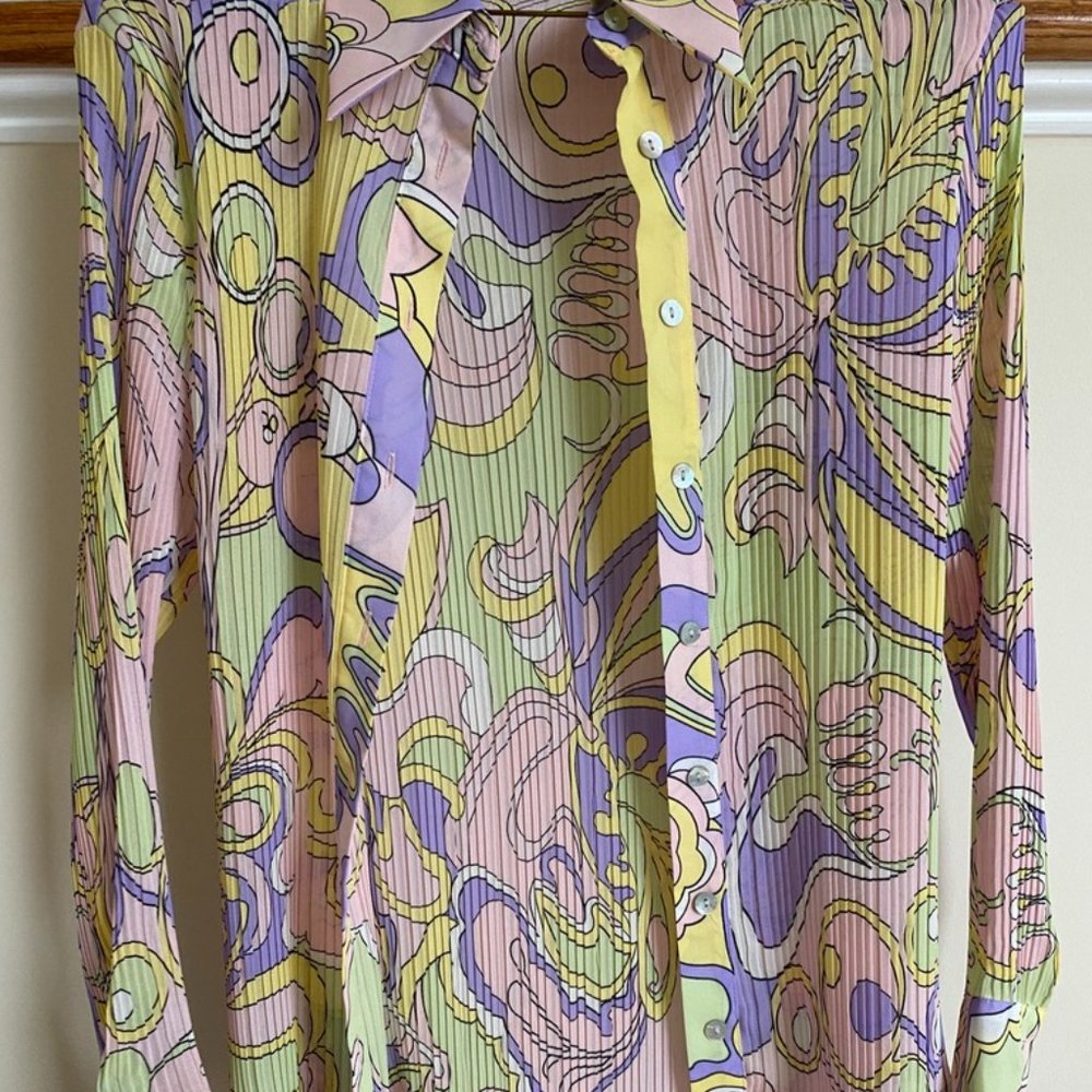 Le Caviar pleated shirt blouse long sleeve- Super trendy colors! - Picture 3 of 10